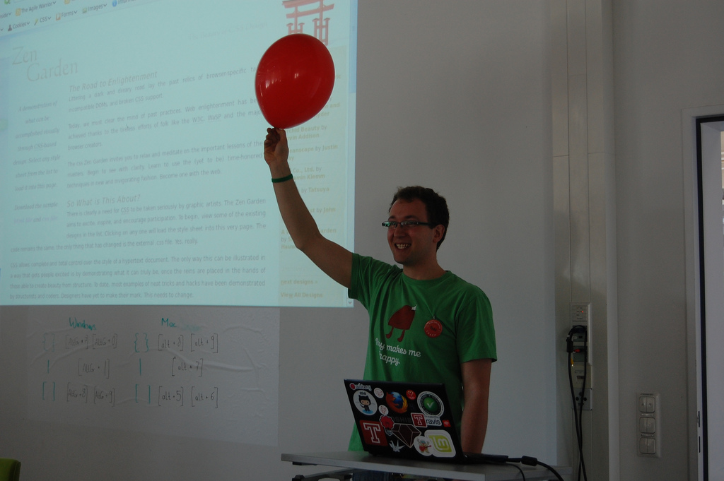 Trying to get some attention at a Rails Girls Berlin workshop